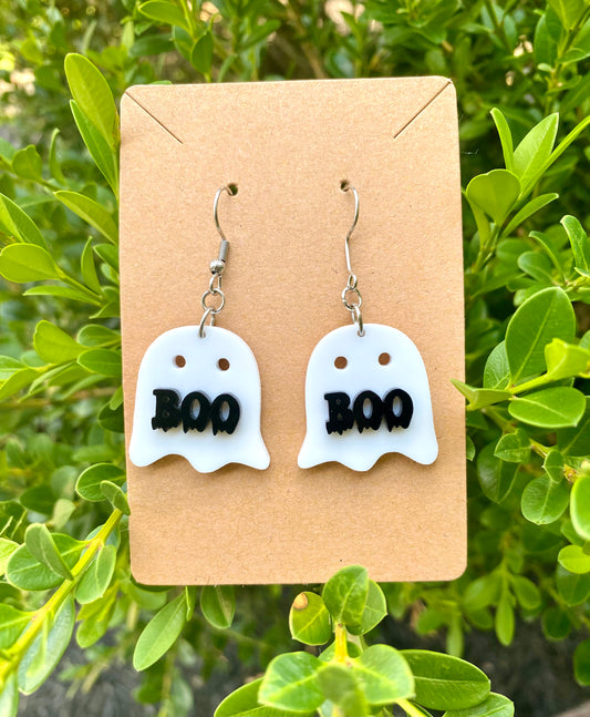 Ghost dangle earring - Acrylic Earrings - Halloween Earrings - Bat, Boo earring - Spooky earring - Gift for her-halloween charm -ghost charm